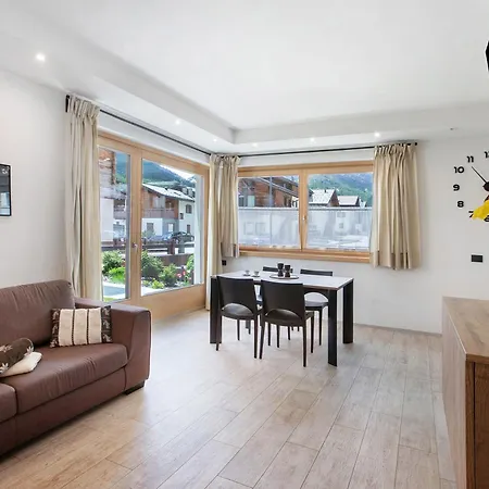 Snowlake Neve Apartment *